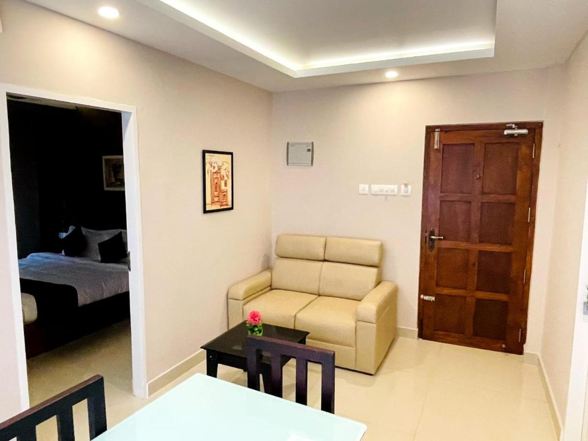 Kb Residency Otel Kozhikode Dış mekan fotoğraf