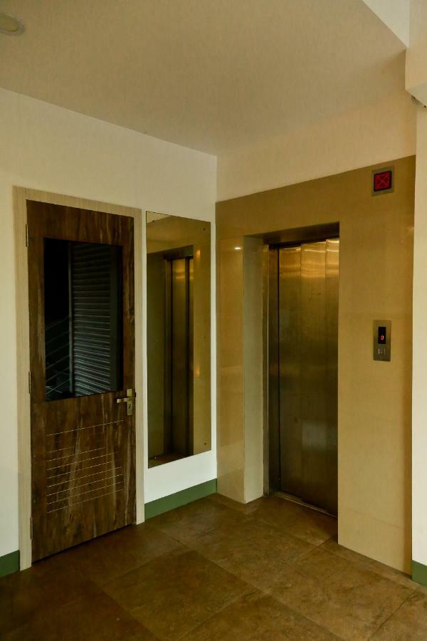 Kb Residency Otel Kozhikode Dış mekan fotoğraf